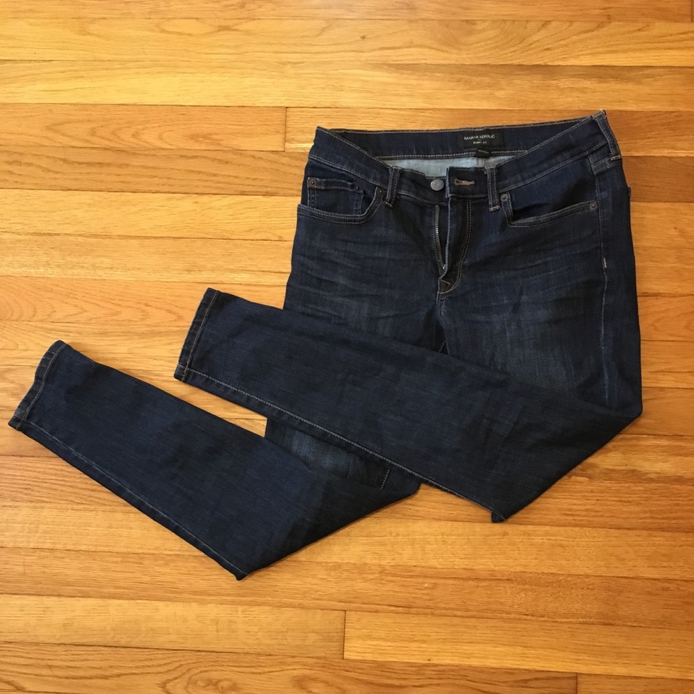 Banana Republic Dark Wash Skinny Jean